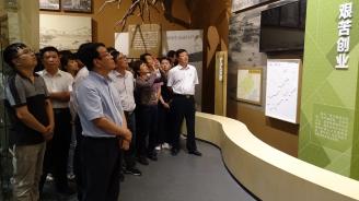 不忘初心、艱苦創(chuàng)業(yè)